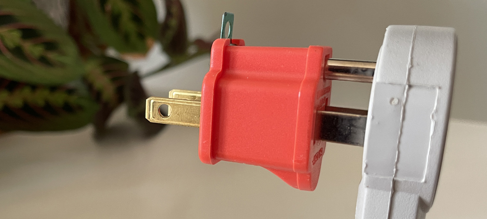 How to use clearance a plug